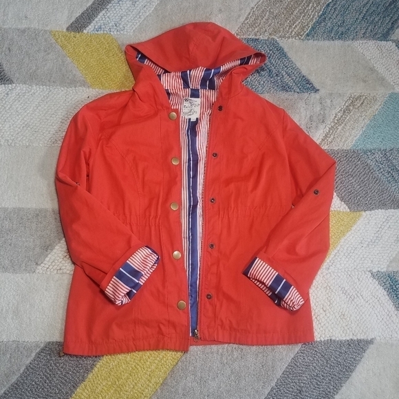 Tulle Coral Spring Hooded Jacket - Picture 1 of 7